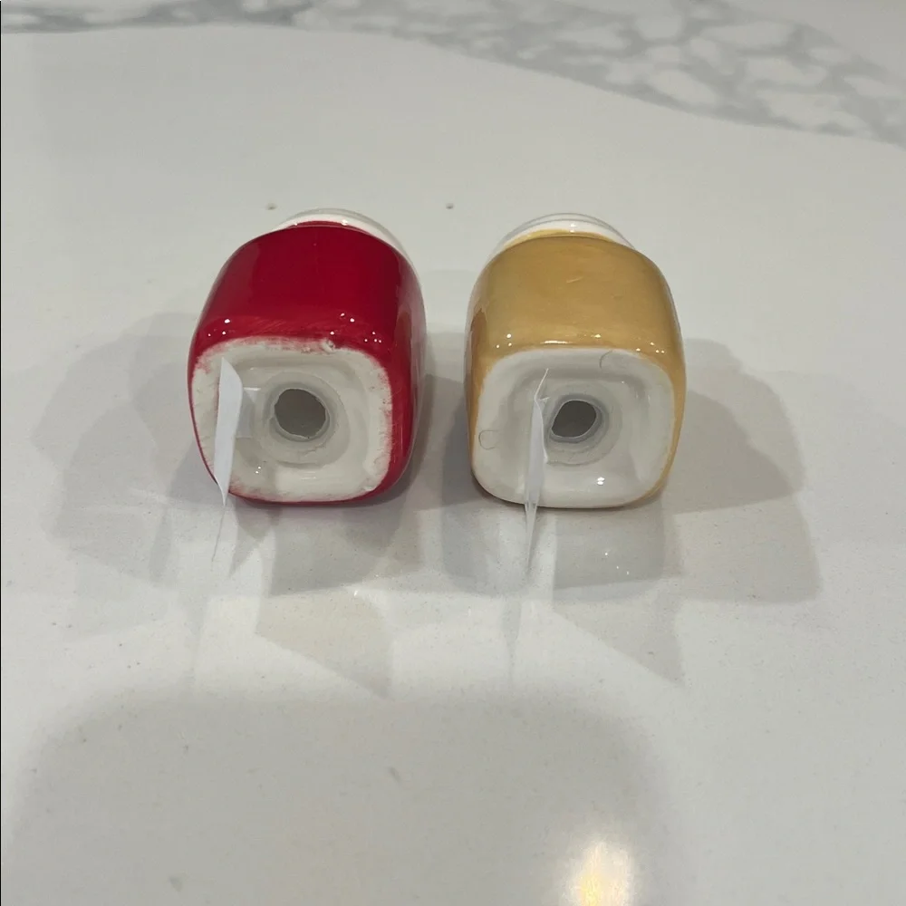 Cute.🍓JAM & 🍎JAM Shakers